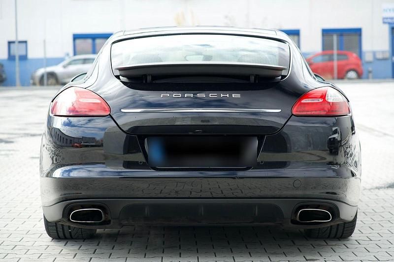 Gebraucht Porsche Panamera 4 299 PS (219 kW) 2011 Schwarz Limousine