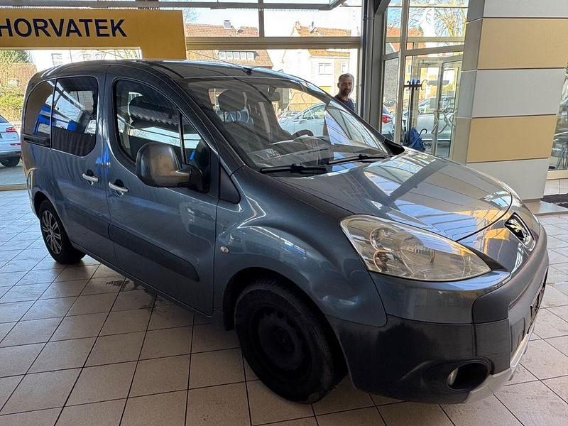 Gebraucht Peugeot Partner Tepee 109 PS (80 kW) 2009 Grau Van / Kleinbus