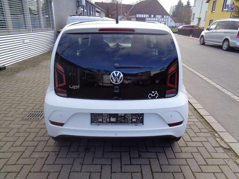Gebraucht VW up! Sound 65 PS (47 kW) 2017 Weiß Kleinwagen