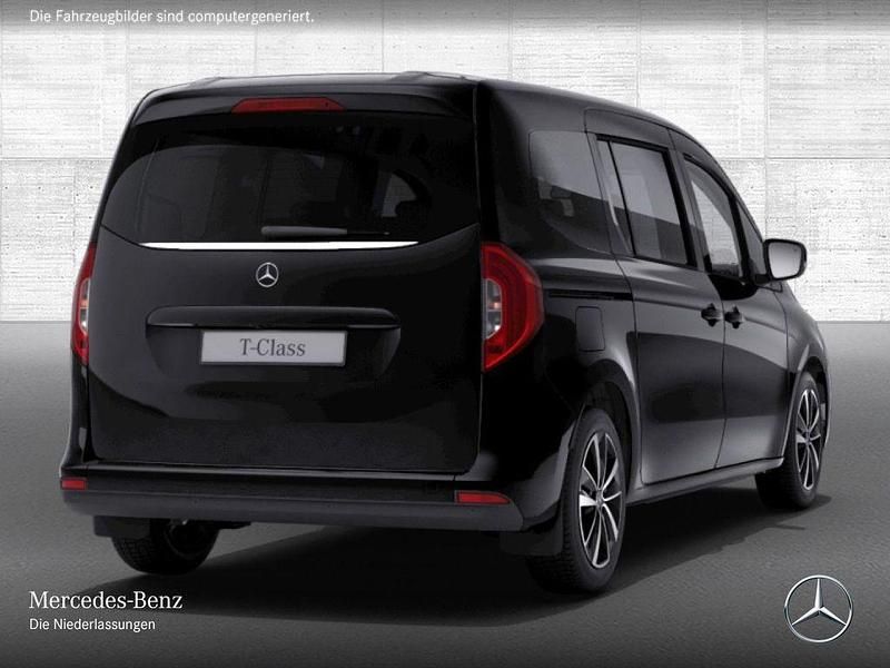 Gebraucht Mercedes T180 Progressive 131 PS (96 kW) 2025 Schwarz Van / Kleinbus