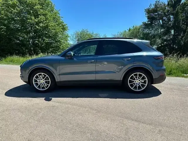 Gebraucht Porsche Cayenne S Sport 441 PS (324 kW) 2017 Biskayablau SUV
