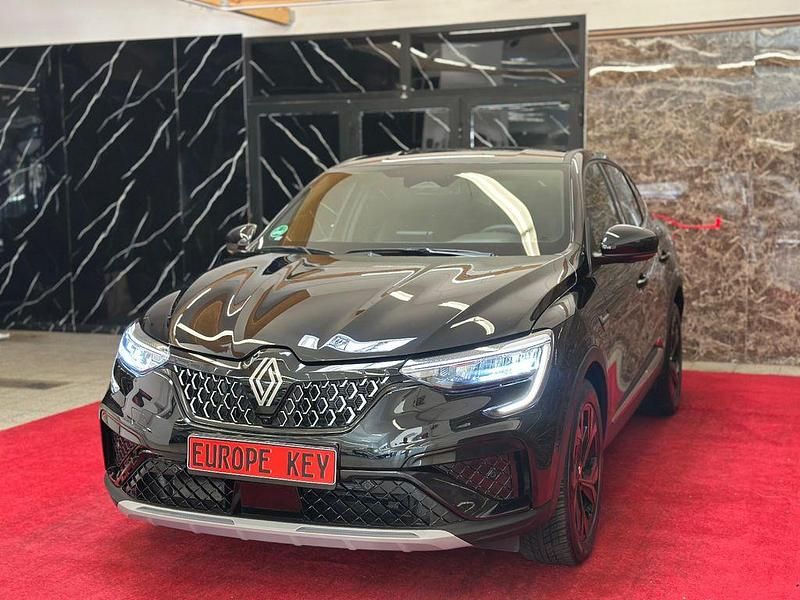 Gebraucht Renault Arkana 140 PS (102 kW) 2024 Schwarz SUV