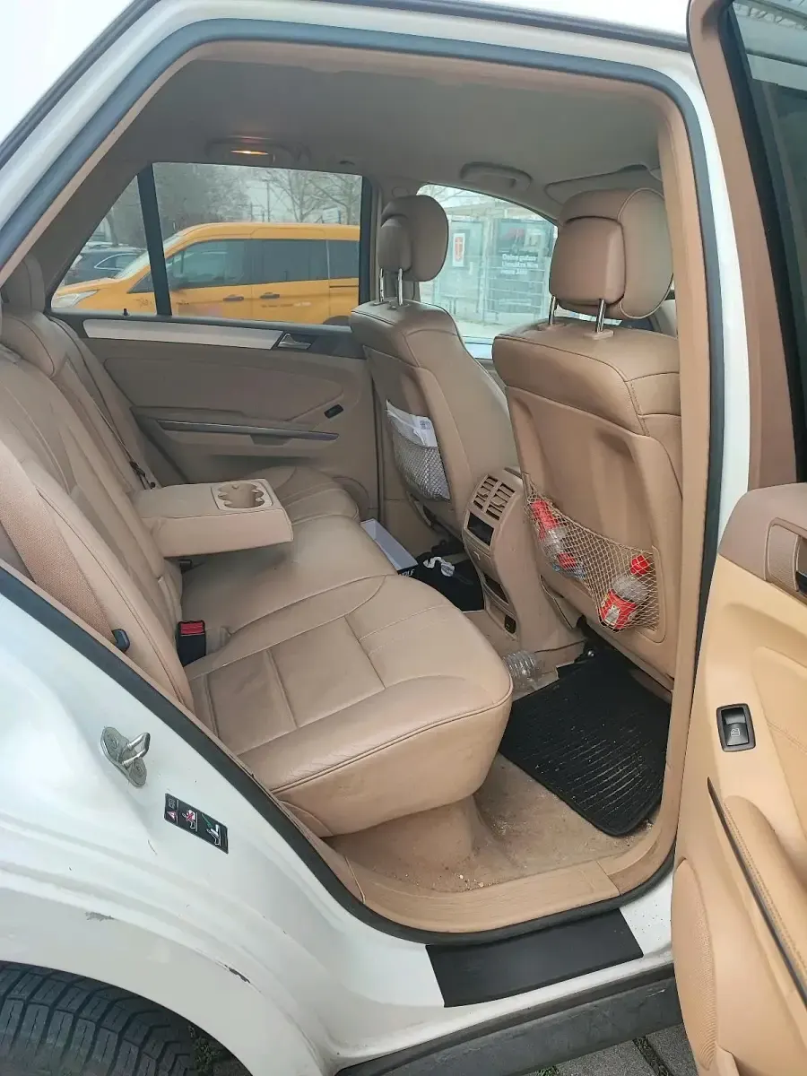 Gebraucht Mercedes ML320 226 PS (166 kW) 2009 Weiß SUV