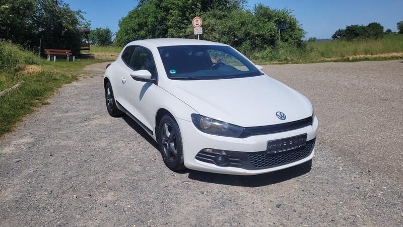 Weiß Gebraucht 2009 VW Scirocco Coupé | 7.200 € - Bild 1/4