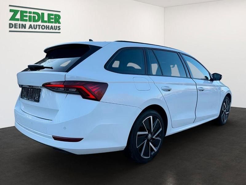 Gebraucht Skoda Octavia Clever 150 PS (110 kW) 2021 Weiß Kombi