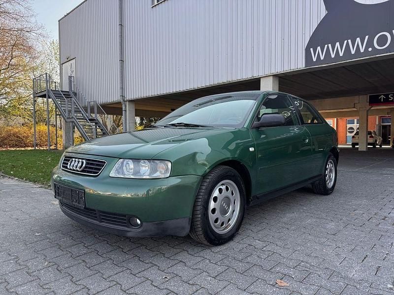 Gebraucht Audi A3 Attraction 125 PS (91 kW) 2002 Kleinwagen