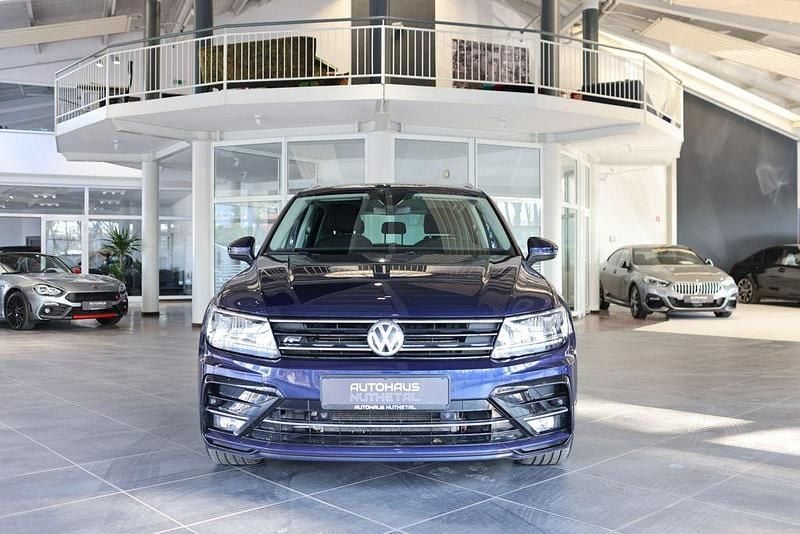 Gebraucht VW Tiguan Highline 179 PS (131 kW) 2018 Atlantic blue SUV