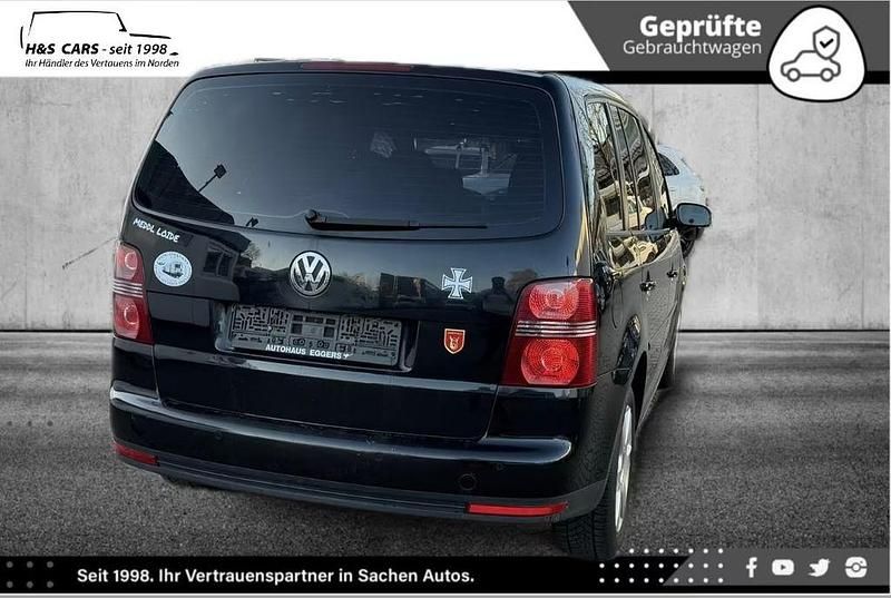 Gebraucht VW Touran 140 PS (102 kW) 2008 Schwarz Van / Kleinbus