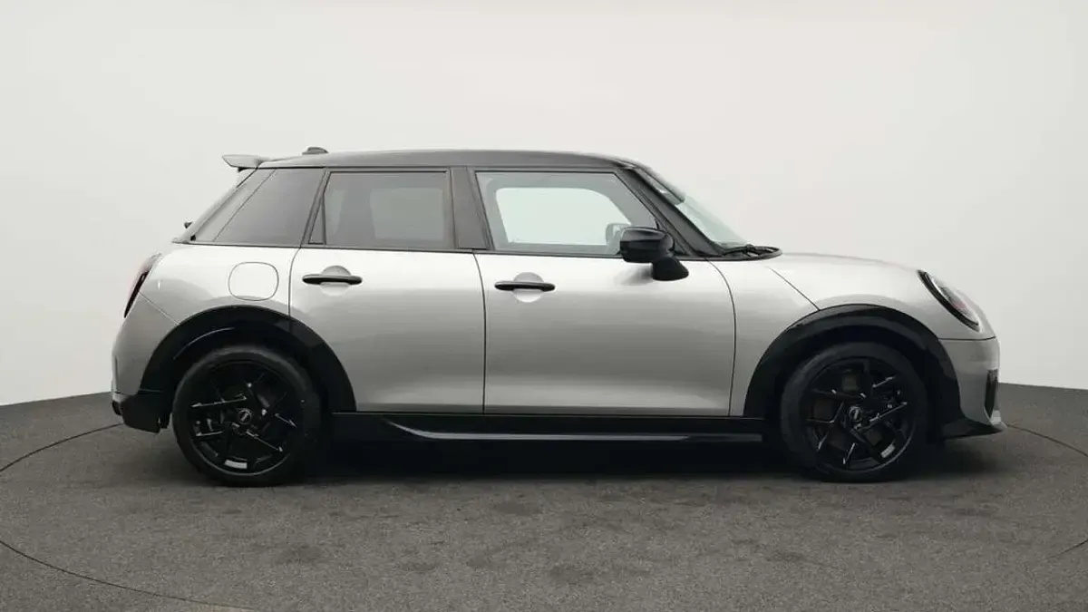 Gebraucht Mini John Cooper Works 204 PS (150 kW) 2025 Grau Kleinwagen