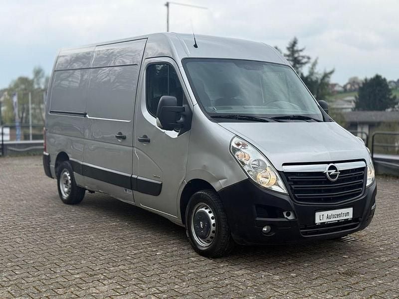 Gebraucht Opel Movano 145 PS (106 kW) 2012 Weiß Van / Kleinbus