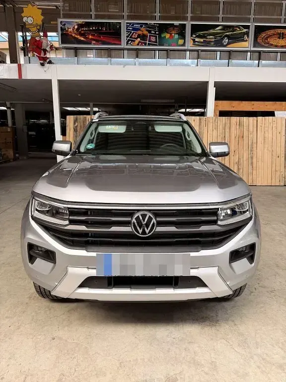 Neu VW Amarok Life 205 PS (150 kW) 2025 Grau Pickup