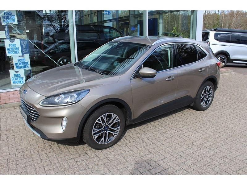 Gebraucht Ford Kuga Titanium 150 PS (110 kW) 2020 Pyritsilber metallic SUV