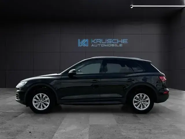 Gebraucht Audi Q5 Comfort 190 PS (139 kW) 2019 Schwarz SUV