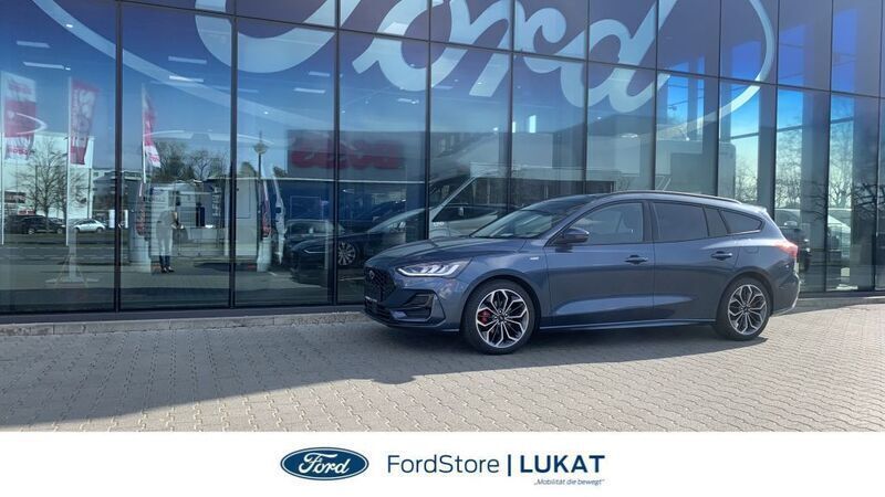 Chrome blue metallic Gebraucht 2024 Ford Focus ST-Line X Limousine | 31.900 € (Teuer) - Bild 1/4