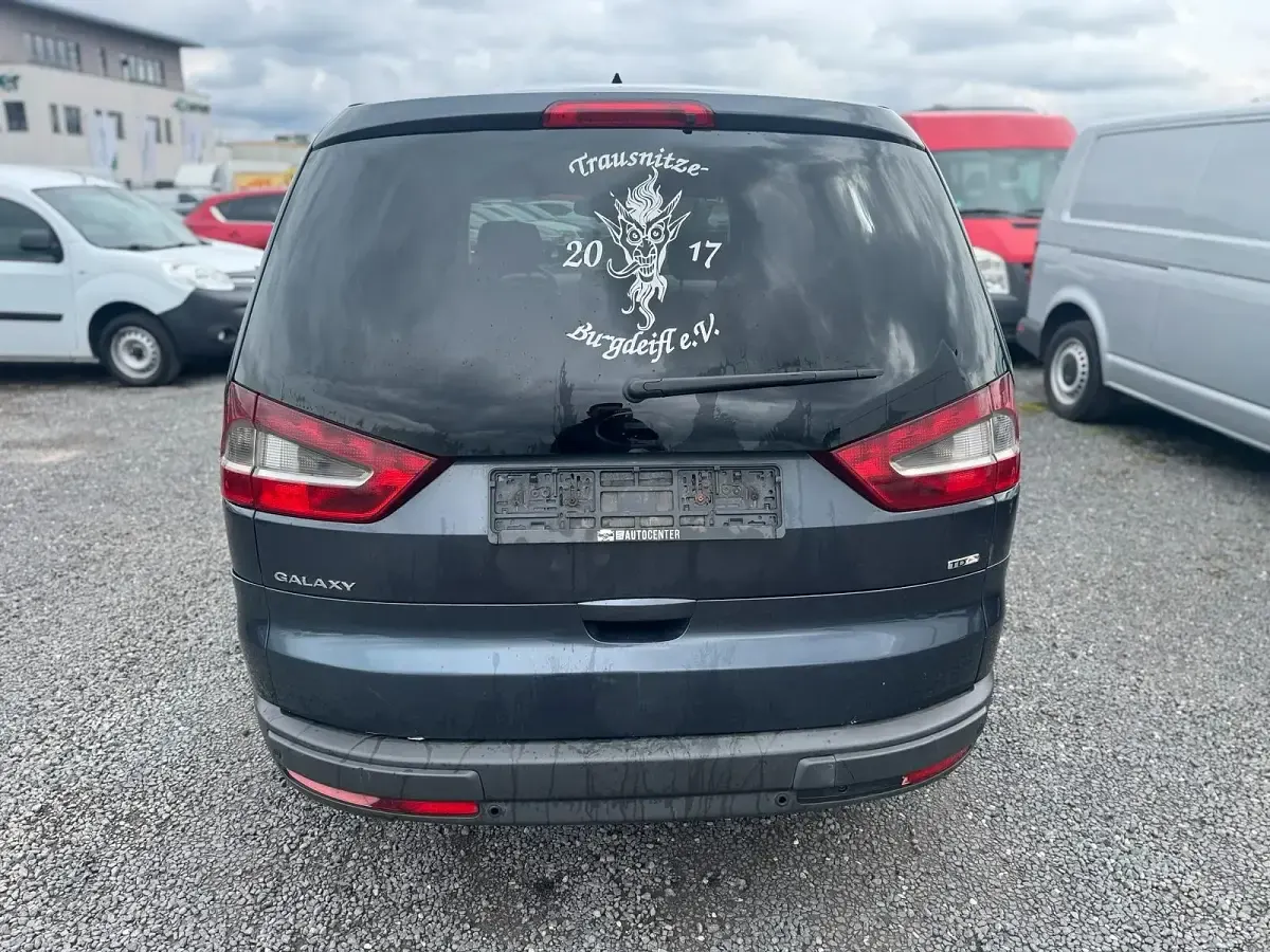 Gebraucht Ford Galaxy 140 PS (102 kW) 2009 Grau Van / Kleinbus