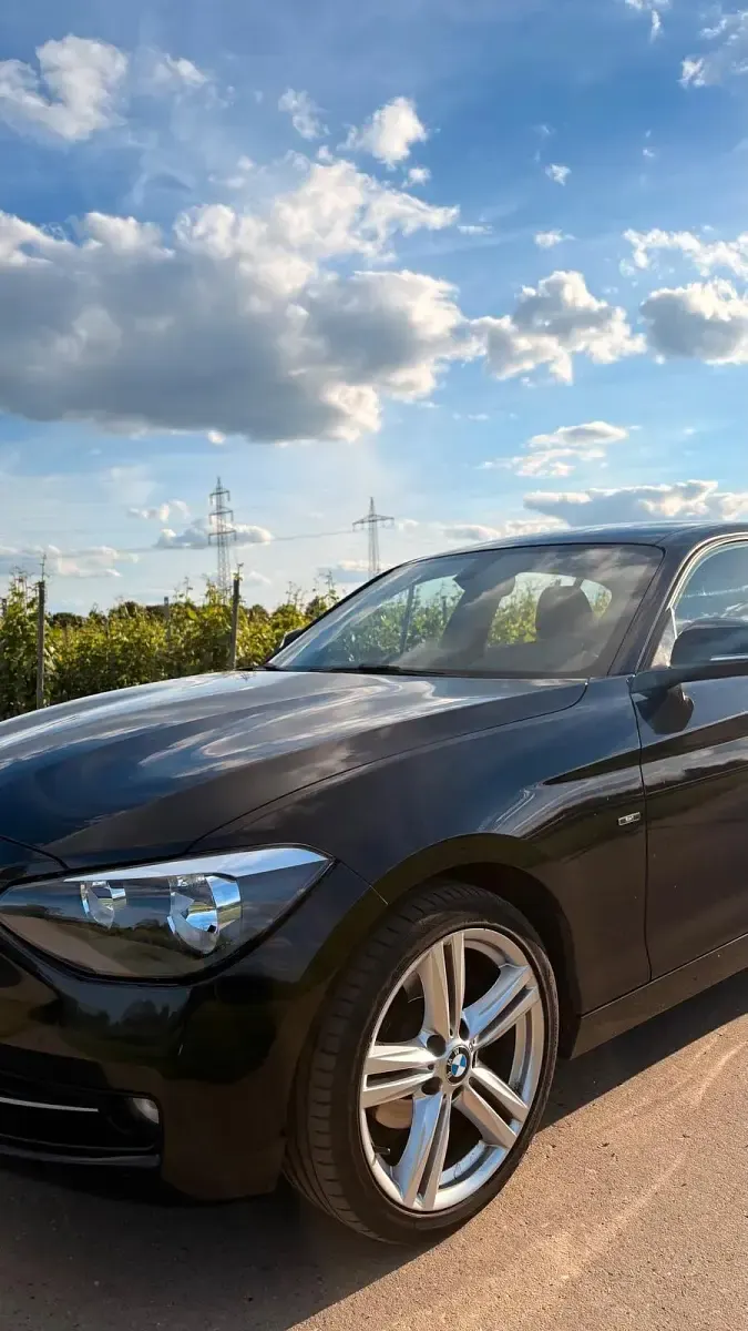 Gebraucht BMW 118 Sport Line 2011 Schwarz Kleinwagen