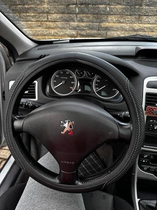 Silber Gebraucht 2002 Peugeot 307 Kombi | 1.199 € (Guter Preis) - Bild 1/4
