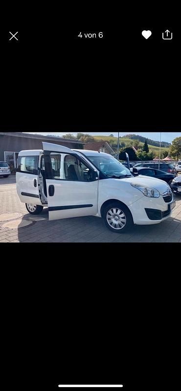Gebraucht Opel Combo Edition 95 PS (69 kW) 2014 Weiß Van / Kleinbus
