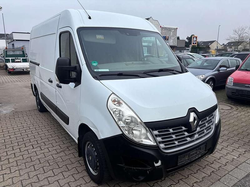 Gebraucht Renault Master 131 PS (96 kW) 2017 Gletscherweiss Van / Kleinbus