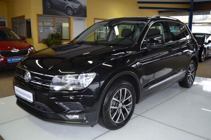Schwarz Gebraucht 2019 VW Tiguan R SUV | 19.480 € (Superpreis) - Bild 1/4