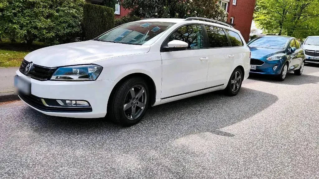 Gebraucht VW Passat 120 PS (88 kW) 2014 Weiß Kombi