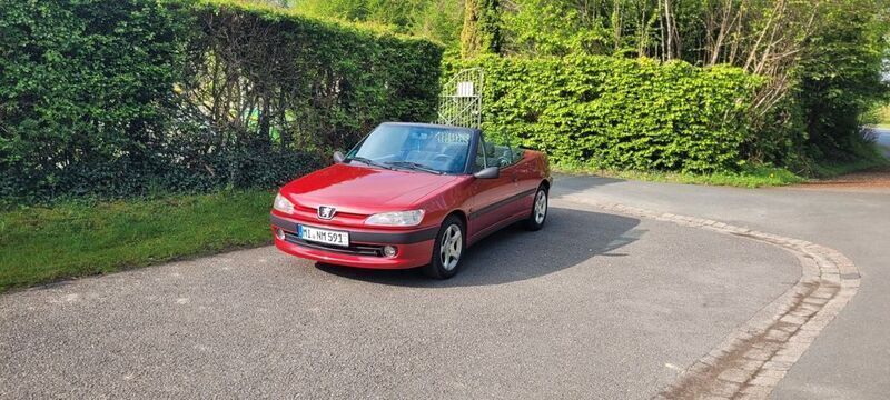 Rot Gebraucht 1997 Peugeot 306 Cabriolet Cabrio | 3.500 € (Fairer Preis) - Bild 1/4