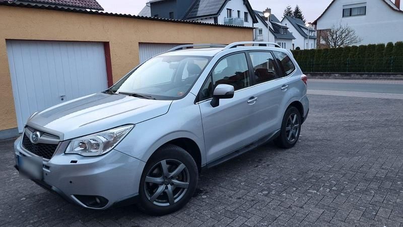 Gebraucht Subaru Forester 147 PS (108 kW) 2015 Silber SUV