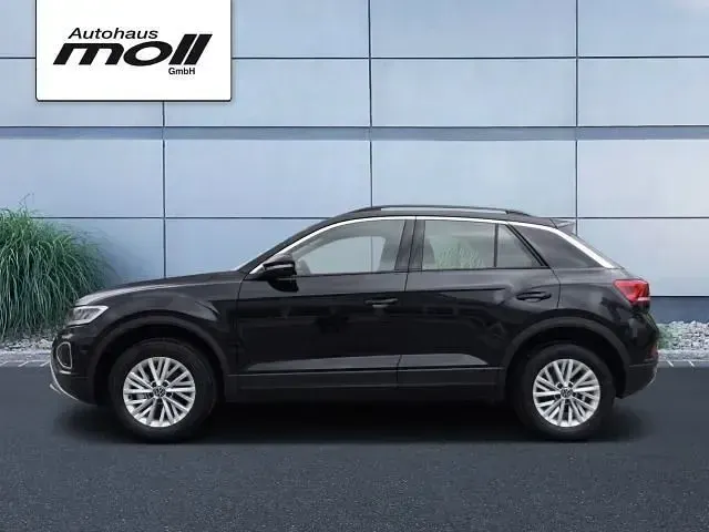Gebraucht VW T-Roc Life 150 PS (110 kW) 2023 Deep black perleffekt SUV