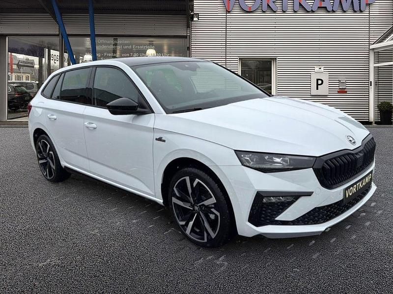 Neu Skoda Scala Monte Carlo 116 PS (85 kW) 2025 Moonweiß Kleinwagen