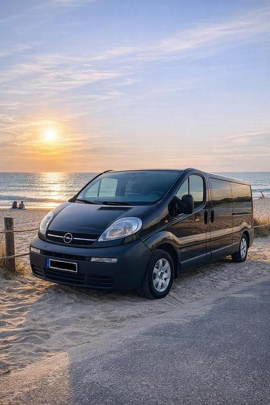 Gebraucht Opel Vivaro 101 PS (74 kW) 2005 Schwarz Van / Kleinbus