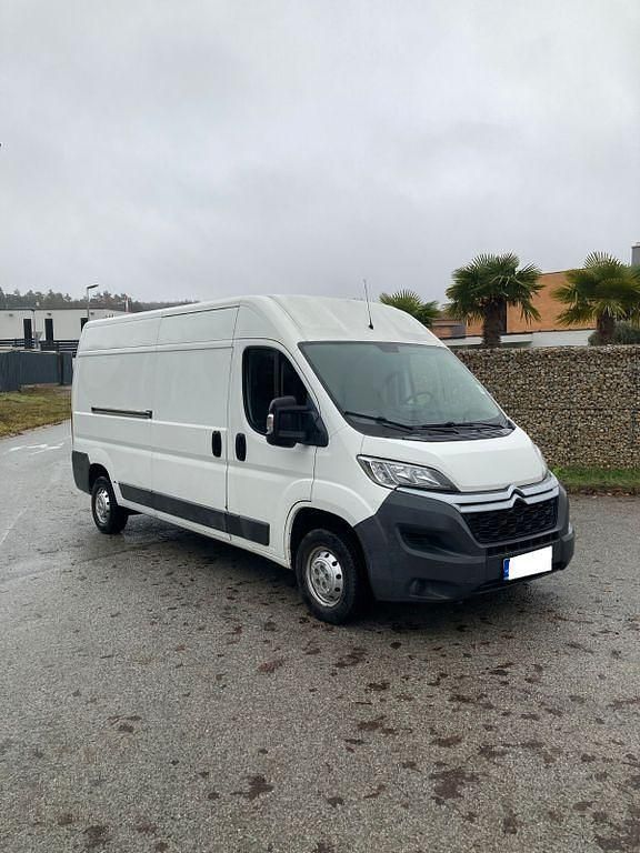 Weiß Gebraucht 2017 Citroën Jumper Van / Kleinbus | 8.650 € (Superpreis) - Bild 1/4