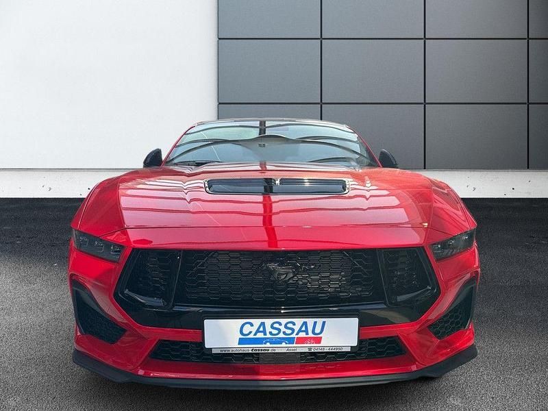 Neu Ford Mustang GT Fastback 446 PS (328 kW) 2026 Rot