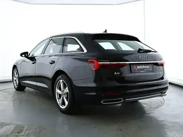 Gebraucht Audi A6 Sport 204 PS (150 kW) 2021 Schwarz Kombi