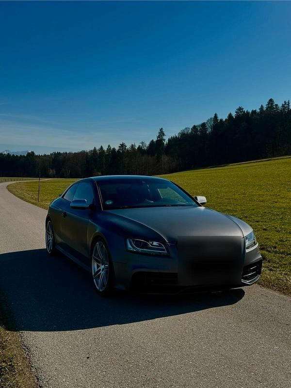 Gebraucht Audi RS5 Design 450 PS (330 kW) 2010 Grau Coupé