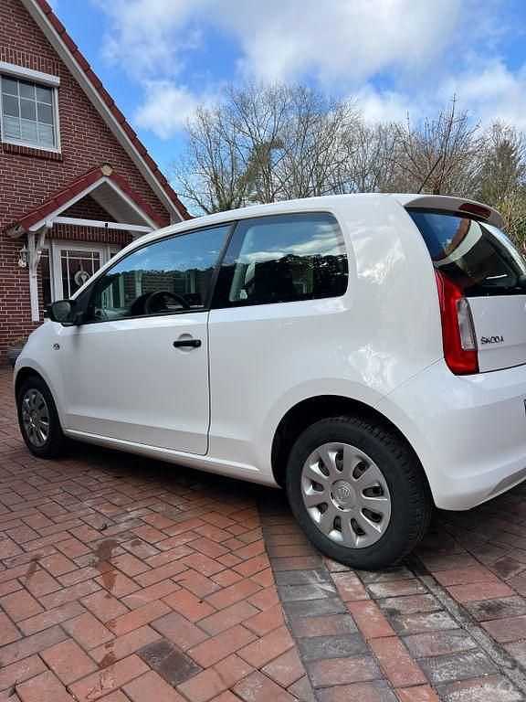 Gebraucht Skoda Citigo Elegance 68 PS (50 kW) 2014 Weiß Kleinwagen