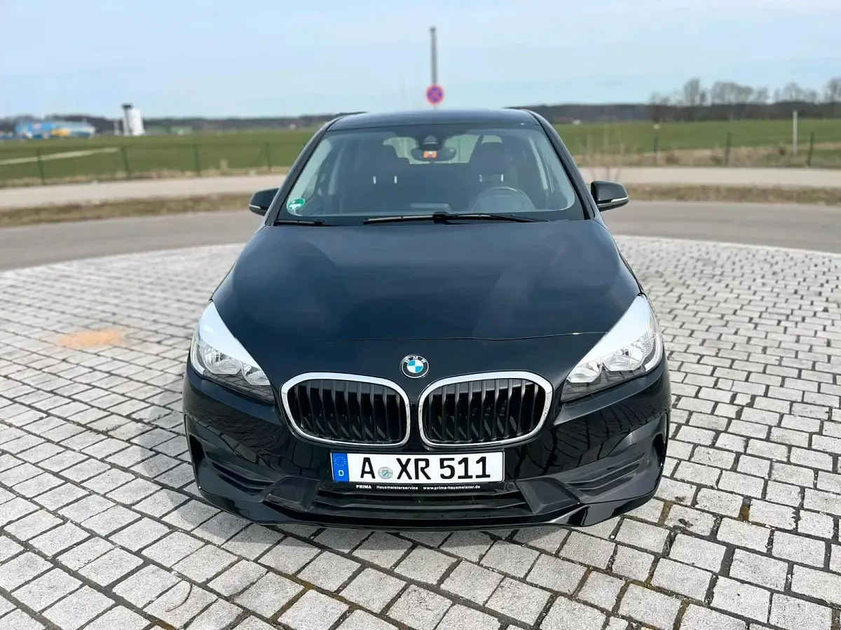 Gebraucht BMW 216 116 PS (85 kW) 2021 Schwarz Kombi
