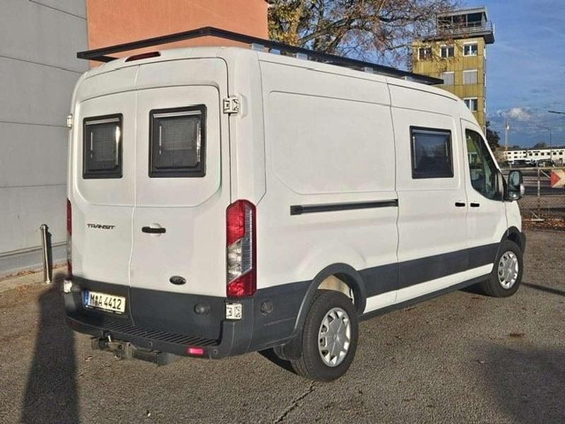 Gebraucht Ford Transit 131 PS (96 kW) 2018 Weiß Van