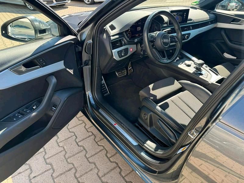 Gebraucht Audi A4 S-Line 190 PS (139 kW) 2017 Grau Limousine
