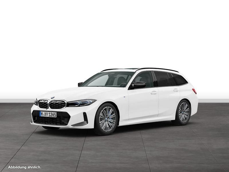 Weiß Gebraucht 2025 BMW M340 M Sport Limousine | 61.760 € (Guter Preis) - Bild 1/4