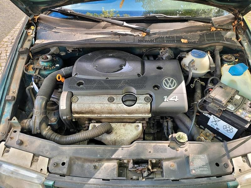 Grün Gebraucht 1998 VW Polo Kleinwagen | 800 € (Fairer Preis) - Bild 1/4
