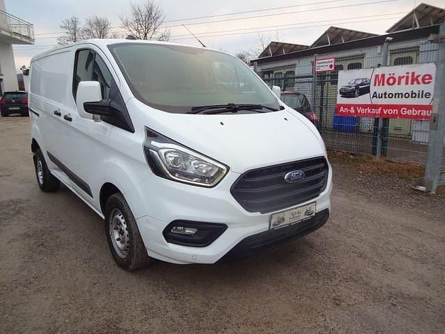 Weiß Gebraucht 2020 Ford Transit Custom Trend Van / Kleinbus | 15.950 € - Bild 1/4