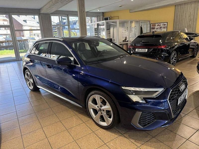 Gebraucht Audi A3 S-Line 190 PS (139 kW) 2022 Blau (metallic) Limousine