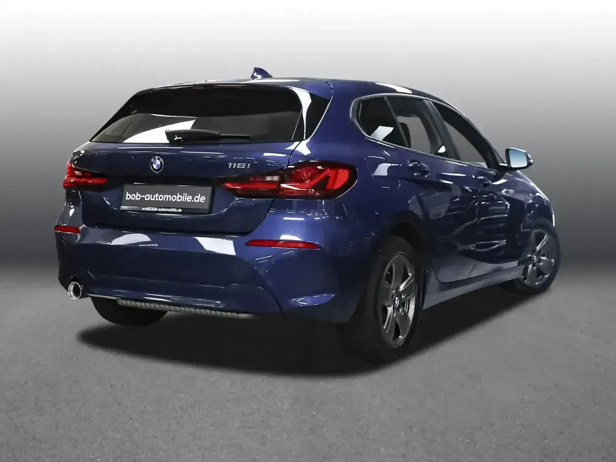 Gebraucht BMW 116 Advantage 109 PS (80 kW) 2023 Blau Kleinwagen