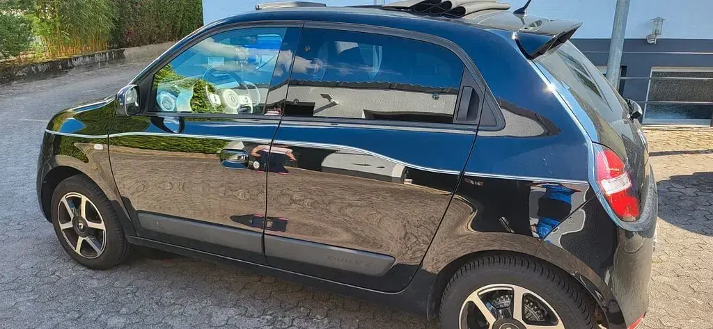 Gebraucht Renault Twingo LIMITED 69 PS (50 kW) 2017 Schwarz Kleinwagen