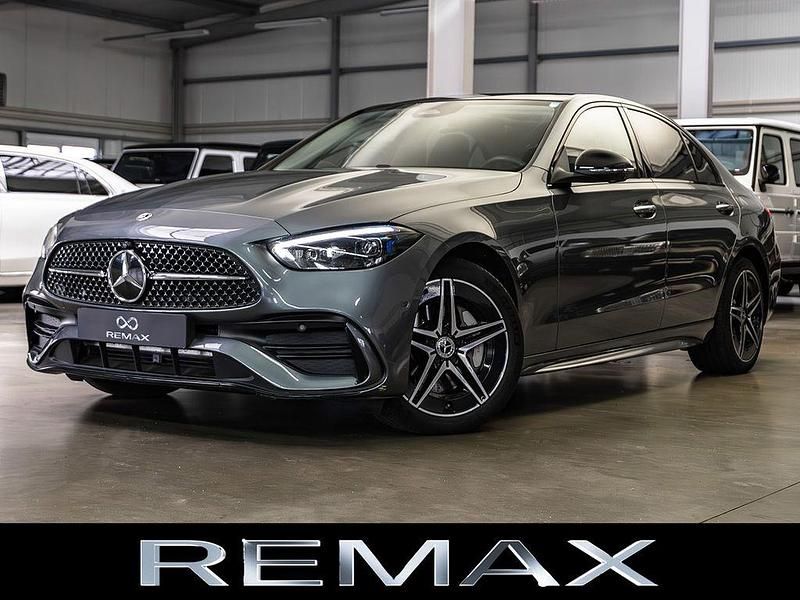Grau Gebraucht 2025 Mercedes C300e Premium Limousine | 47.480 € (Fairer Preis) - Bild 1/4
