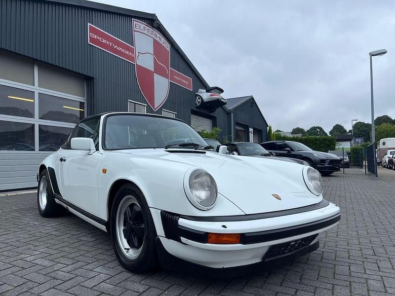 Weiß Gebraucht 1982 Porsche 911SC Cabrio | 57.900 € - Bild 1/4