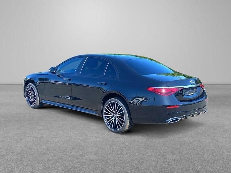 Gebraucht Mercedes S450 AMG 367 PS (269 kW) 2025 Metalliclack obsidianschwarz Limousine