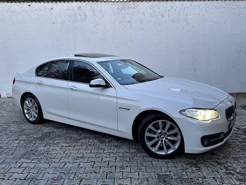 Gebraucht BMW 530 Performance 258 PS (189 kW) 2016 Alpinweiss iii Limousine