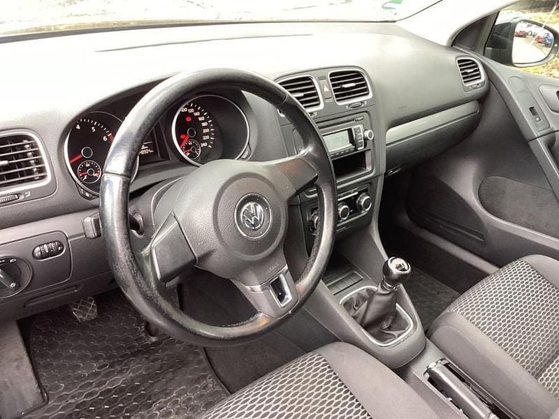 Gebraucht VW Golf VI Trendline 102 PS (75 kW) 2010 Kleinwagen