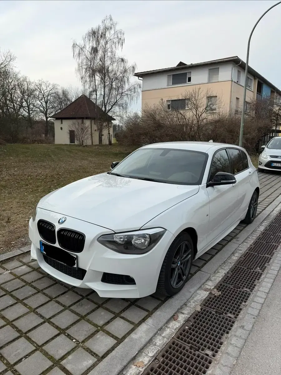 Gebraucht BMW 116 M Sport 136 PS (100 kW) 2013 Weiß Kleinwagen